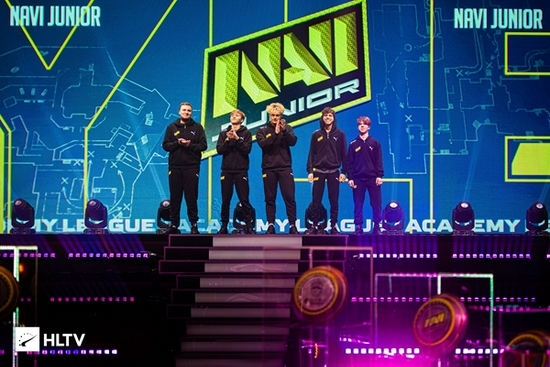 华为游戏中心引领电竞新潮流三大热门游戏震撼登场